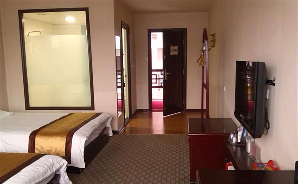 Wudangshan Yinjie Holiday Hotel Danjiangkou Ngoại thất bức ảnh