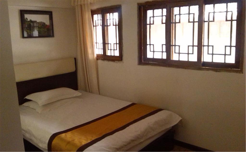 Wudangshan Yinjie Holiday Hotel Danjiangkou Phòng bức ảnh